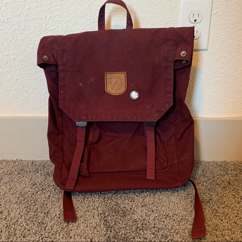 Foldstack No. 1 Backpack. Maroon.